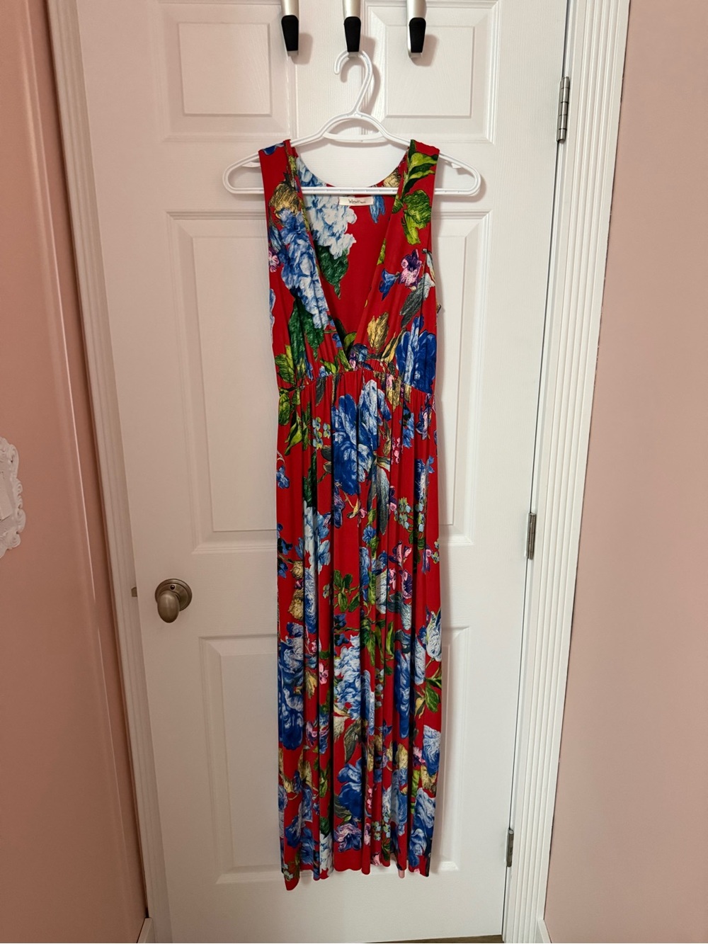 WIN WIN Red Floral V-Neck Maxi Dress